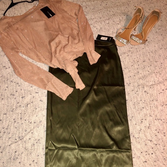 NWT glitter open back crop top - Picture 5 of 6